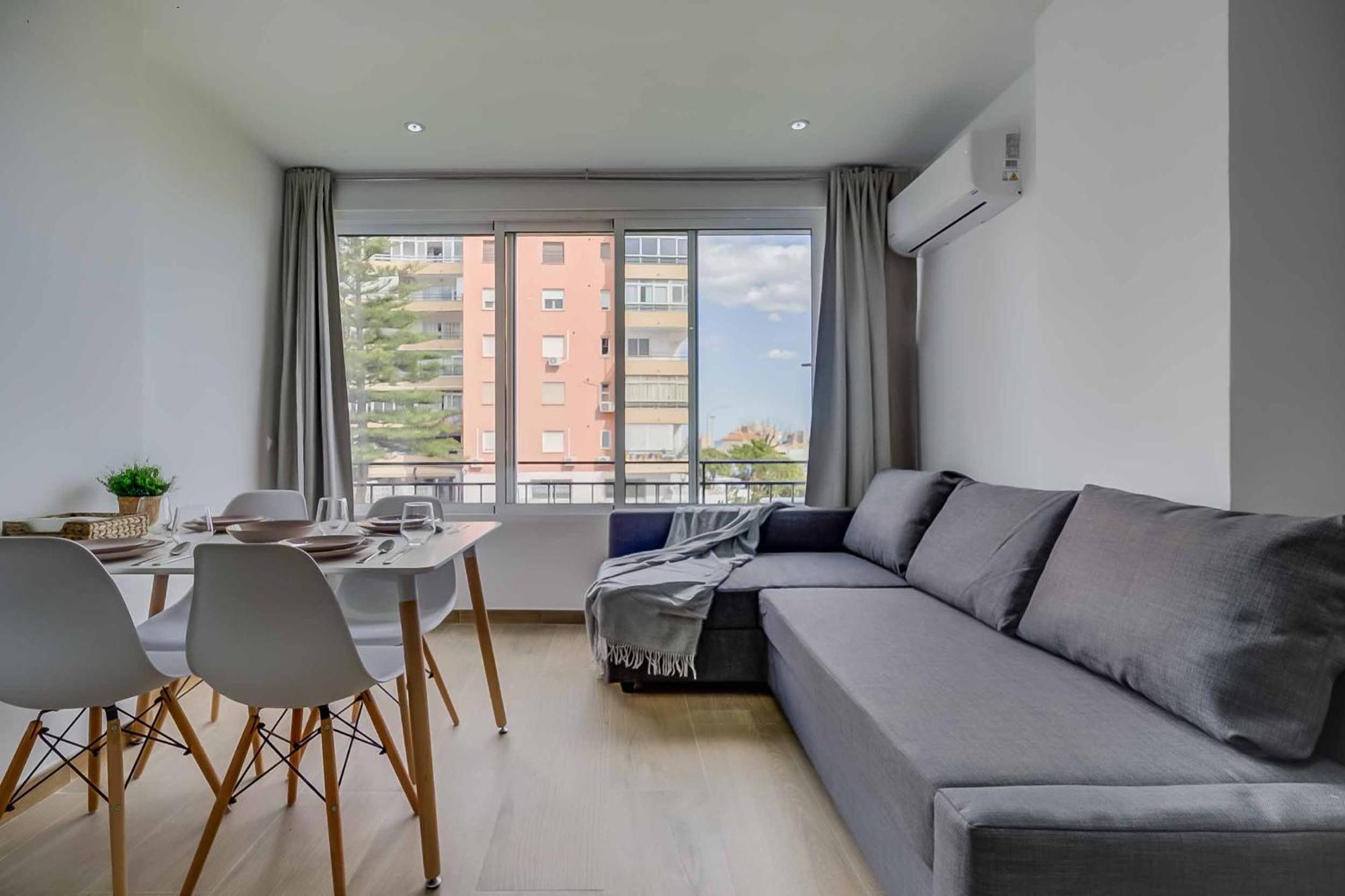 Reformado Familiar, Piscina Y Centro Apartamento